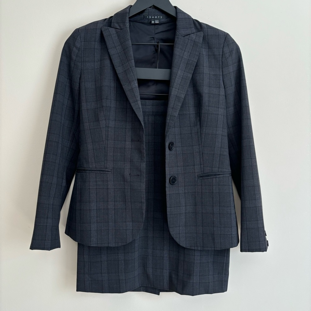 Theory Women's Charcoal Plaid Blazer